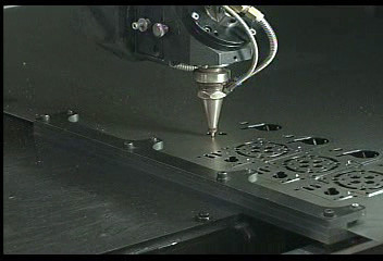 Cortador de madera del laser del CNC de las cortadoras del laser del acero de carbono/de la hoja de Alumimum
