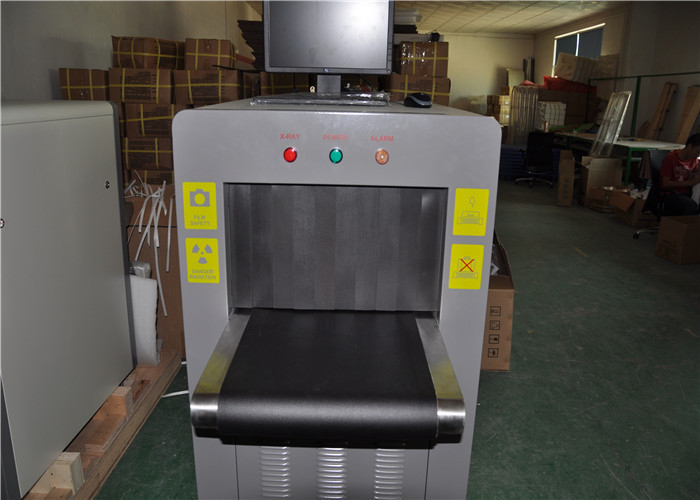 Máquina blanca de la inspección de la radiografía 5030A para el autobús del aeropuerto/la estación/el ferrocarril